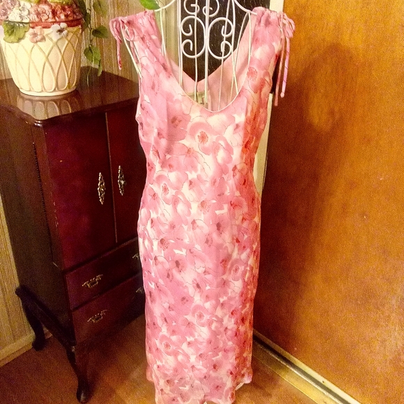 jonathan martin Dresses & Skirts - JONATHAN MARTIN Pink Floral Dress 8